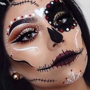 Meet your Posher, Cinthya